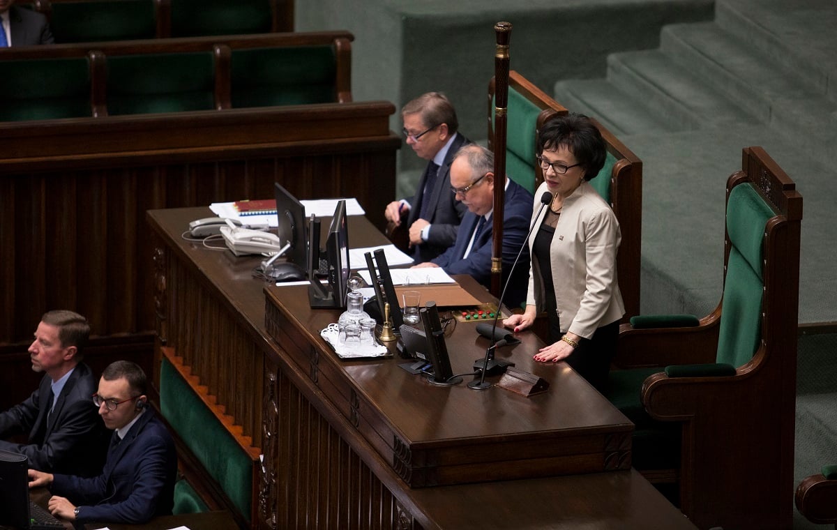 Sejm Nie Zajmie Si Dzi Ofe Gor Ca Dyskusja Na Twitterze