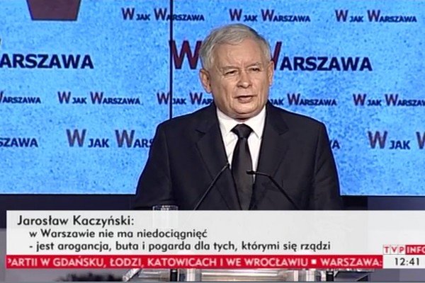 Osiem dni do referendum Kaczyński na konwencji PiS Referendum