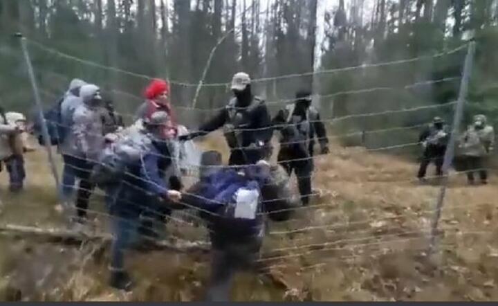 migranci, dzieci i białoruskie służby / autor: Exen/Twitter
