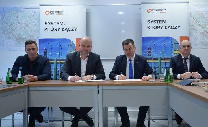 Podpisanie umowy na budowę gazociągów dla bloku energetycznego w Rybniku  / autor: Gaz-System