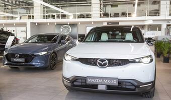Mazda ujawnia jacy klienci kupują elektryki