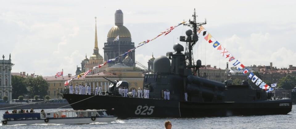 Rosyjskie okręty w Petersburgu / autor: PAP/EPA