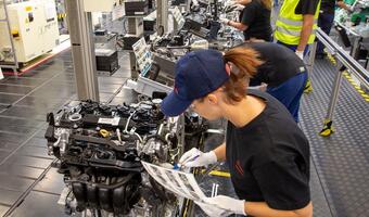 Toyota wznowi produkcję 4 maja. Kiedy Opel i Fiat?