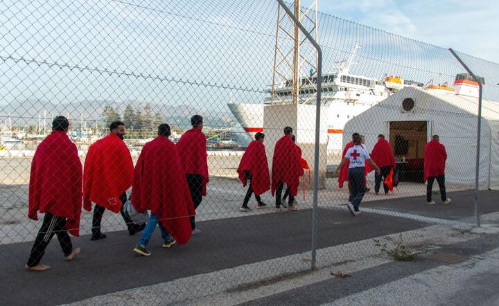 Imigranci w Hiszpanii / autor: PAP/EPA/Alba Feixas