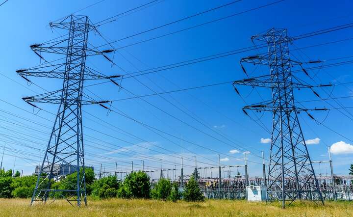 Produkcja energii elektrycznej ogółem spadła o 8,4 proc. r/r w sierpniu 2025 r. / autor: Fratria / AS