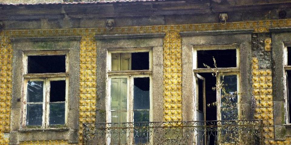 sxc: opuszczony dom w Porto