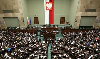 Ogromne zaskoczenie: Sejm zwolnił kogoś z podatku