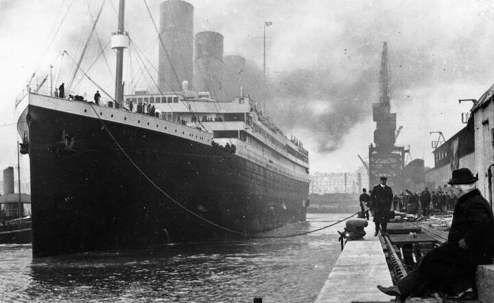 Titanic podczas swojego dziewiczego rejsu w Southampton / autor: Wikimedia