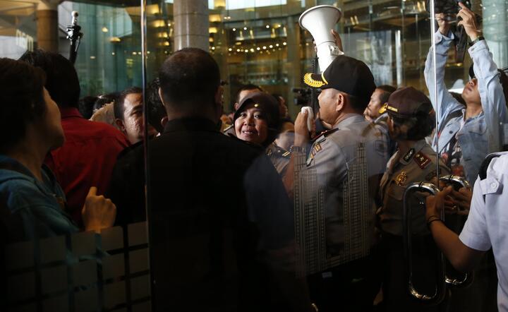 wypadek na giełdzie w Dżakarcie / autor: PAP/EPA/ADI WEDA