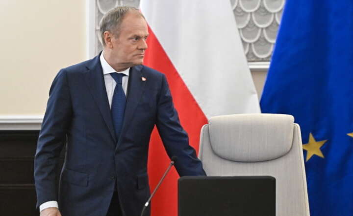  Premier Donald Tusk przed posiedzeniem rządu w KPRM / autor: PAP/Radek Pietruszka