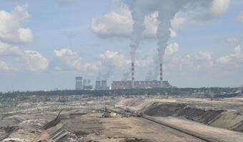 W Bełchatowie wyłączono 40 letni blok energetyczny