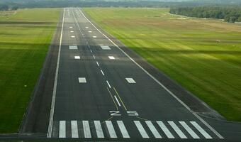 Lotnisko w Radomiu oficjalnie już portem lotniczym. Jesienią rozpoczną się regularne połączenia do europejskich miast