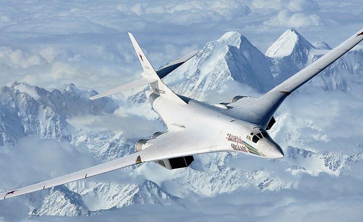 Tu-160 / autor: By Mil.ru, CC BY 4.0, https://commons.wikimedia.org/w/index.php?curid=41902857