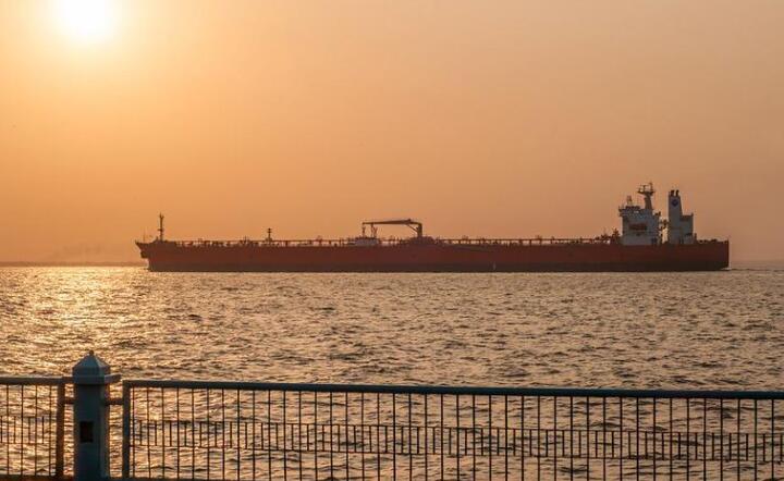 Gazowy gigant wstrzymuje transporty przez Morze Czerwone