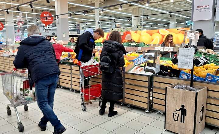 W kwietniu codzienne zakupy zdrożały o 5,6 proc. rdr. / autor: Fratria / AS