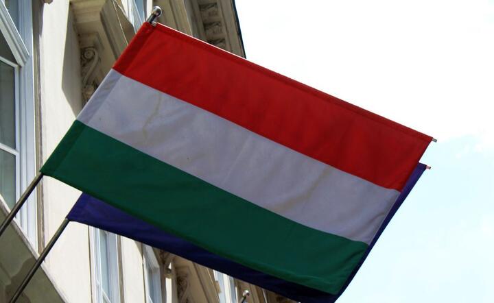 Węgry - flaga / autor: fot. Fratria