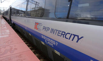 PKP Intercity odebrało 30 zmodernizowanych wagonów