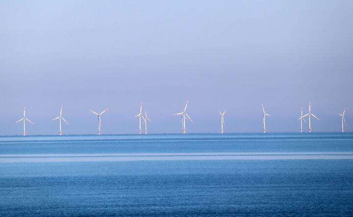 Kluczowe umowy PGE dla budowy morskiej farmy wiatrowej Baltica