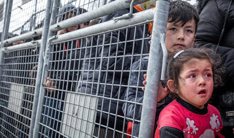 Grecja: Pandemia utrudnia pomoc uchodźcom