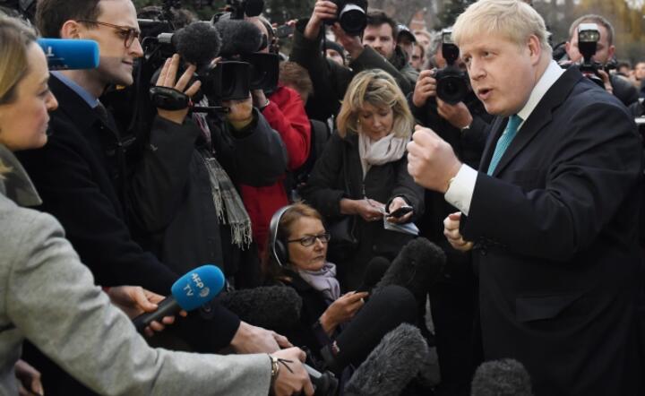 Mer Londynu Boris Johnson oznajmia o opowiedzeniu się za Brexitem w referendum, wbrew stanowisku macierzystej Partii Konserwatywnej, fot. PAP/EPA/FACUNDO ARRIZABALAGA