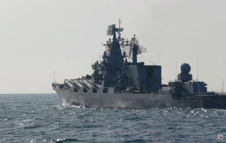 Rosyjski okręt wojenny - krążownik rakietowy Moskwa / autor: PAP/EPA/RUSSIAN DEFENCE MINISTRY/HANDOUT