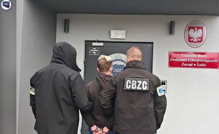 Jeden z podejrzanych zatrzymanych przez policjantów CBZC / autor: materiały prasowe X @PolicjaCBZC - screen