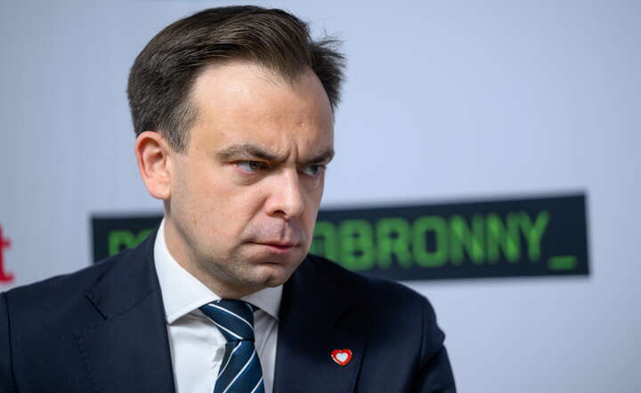 Minister finansów RP Andrzej Domański podczas kongresu Impact'25 w Poznaniu / autor: PAP/Jakub Kaczmarczyk