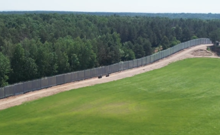 bariera na granicy z Białorusią / autor: screen/SG/Twitter