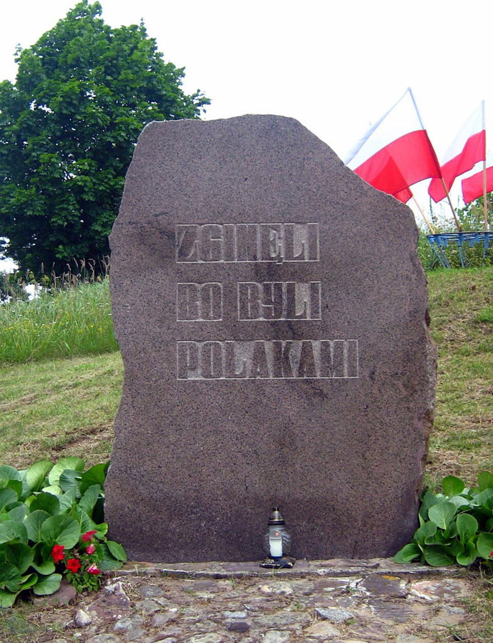 Pomnik upamiętniający Obławę Augustowską, Fot. Wikipedia.pl