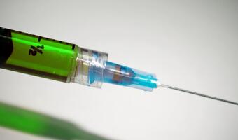 KE zakupi 300 mln dawek przyszłej szczepionki na Covid-19