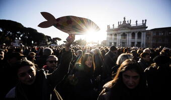 Włochy: "Ruch sardynek" dołączy do "Pięciu gwiazd"?