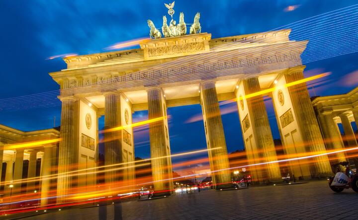 Niemcy:  pierwszy od ponad 30 lat deficyt handlowy