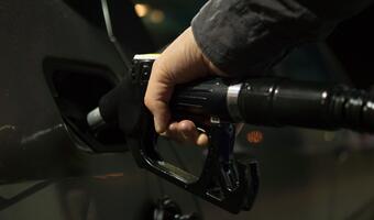Podatki to 58 proc. ceny litra paliwa