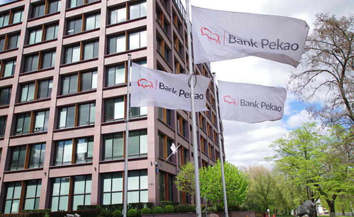 Siedziba banku Pekao w Warszawie / autor: Fratria