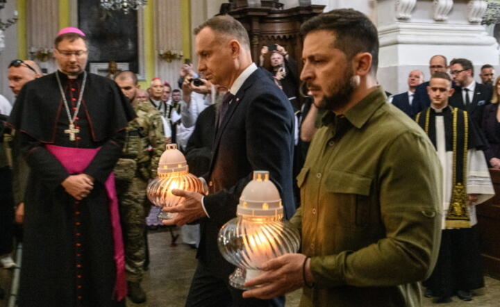 Prezydenci Polski i Ukrainy oddali hołd ofiarom Wołynia