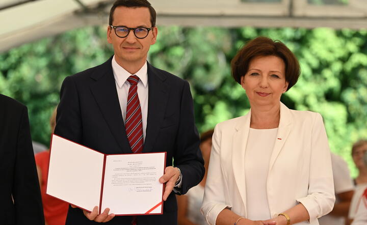 Premier Mateusz Morawiecki i Minister Marlena Maląg / autor: PAP