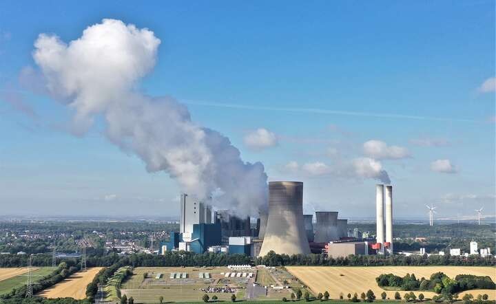 Tradycyjne elektrownie węglowe i gazowe nie znikną szybko z przemysłowego pejzażu Niemiec / autor: Pixabay