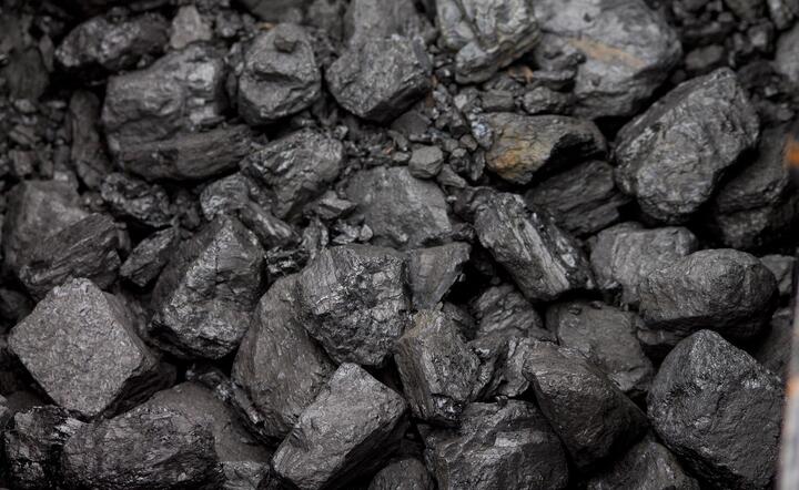 dostawa węgla kamiennego / autor: pixabay