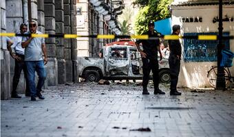 Dwa ataki samobójcze w Tunisie