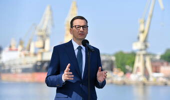 Premier w Porcie Szczecin: wielkie inwestycje przemysłowe potrzebują sprawnej infrastruktury