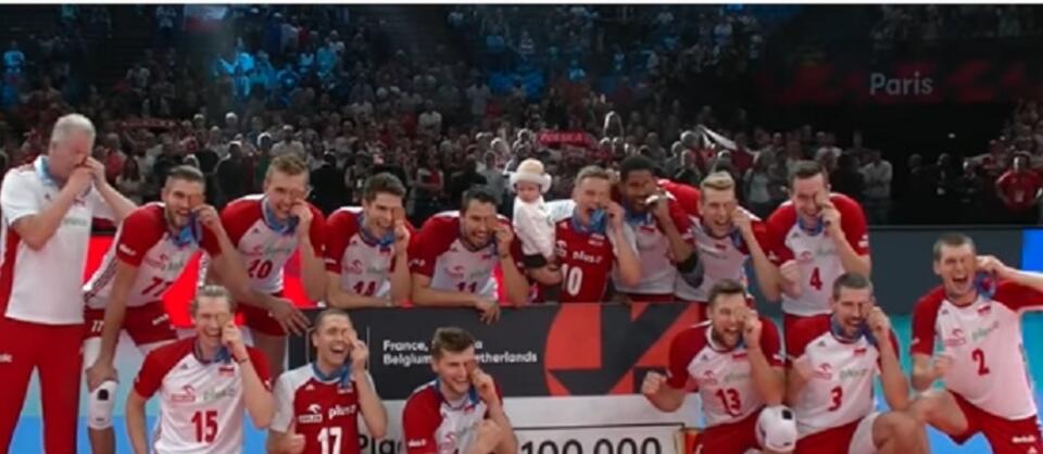 W tegorocznych mistrzostwach Europy Polacy zdobyli brązowe medale / autor: youtube Polska Siatkówka