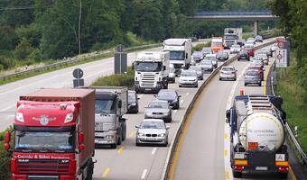 Polska przeciwna dodatkowym barierom w transporcie drogowym w UE