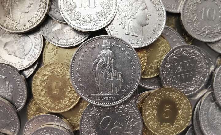 Polska waluta tracił do franka szwajcarskiego / autor: Pixabay