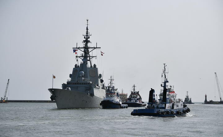Pięć okrętów NATO w Gdyni