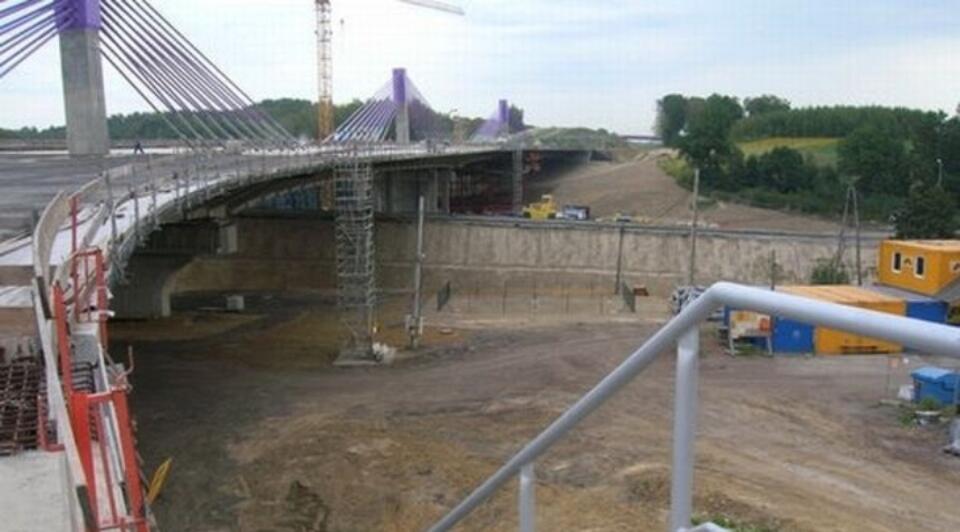 Most MA352 fot. a1.swierkalny.gorzyczki.pl 