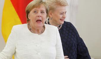 Himalaje hipokryzji Merkel na Litwie