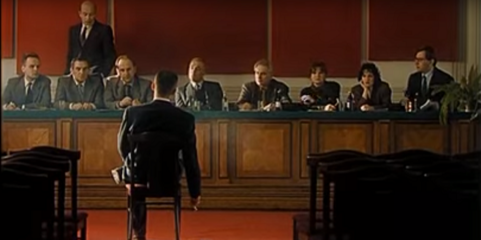 Kadr z filmu "Psy" (reż. Władysław Pasikowski)