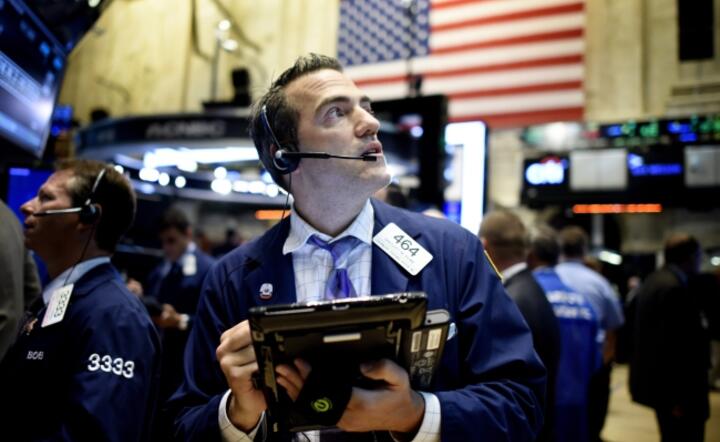 Makler na parkiecie New York Stock Exchange fot. PAP/EPA/Justin Lane