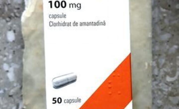 opakowanie leku na covid-19 amantadyna / autor: Fratria