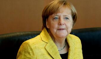 Merkel docenia wigor Macrona